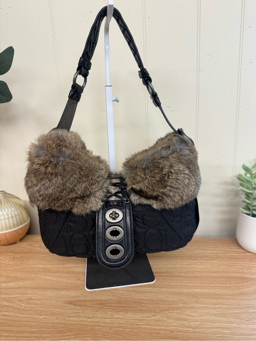 Rare coach ski collection rabbit fur shoulder bag